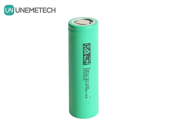qualità  3.6V 3000mAh Max 20A Continuous Discharge 18650 Lithium Battery INR18650-30P For Electronic Tools fabbrica