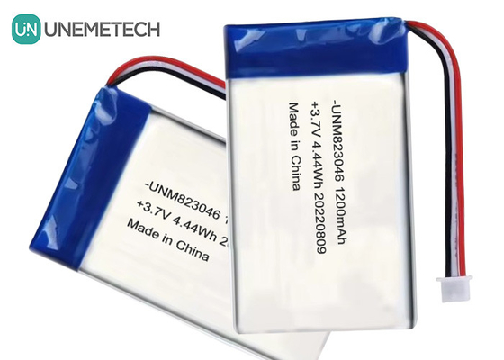 Batteria ricaricabile in polimero di litio 3.7 V 1200mah 4.44 Wh 823046