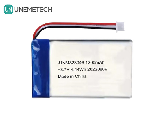 Batteria ricaricabile in polimero di litio 3.7 V 1200mah 4.44 Wh 823046