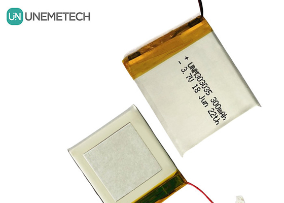 300mAh Batteria polimerica al litio 303035 Voltaggio nominale 3,7 V Batteria Lipo