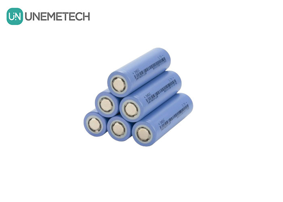 30A Scarica continua 18650 Batterie 2000mAh 3.7V Cellula cilindrica agli ioni di litio INR18650-20P