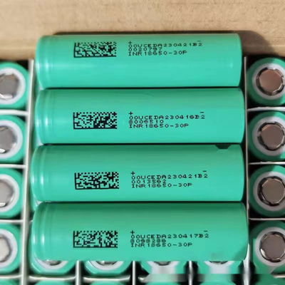 3.6V 3000mAh Max 20A Scarica continua 18650 Batteria al litio INR18650-30P Per utensili elettronici