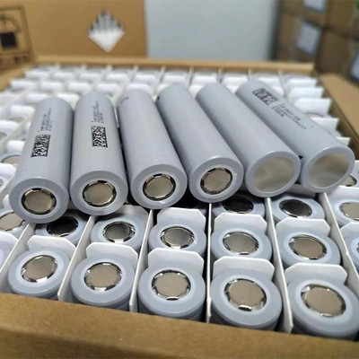 INR18650-32E 3200mAh 18650 Batteria 10A 1000 Cicli 3.7V Ioni di litio cilindrici 18650 Batteria