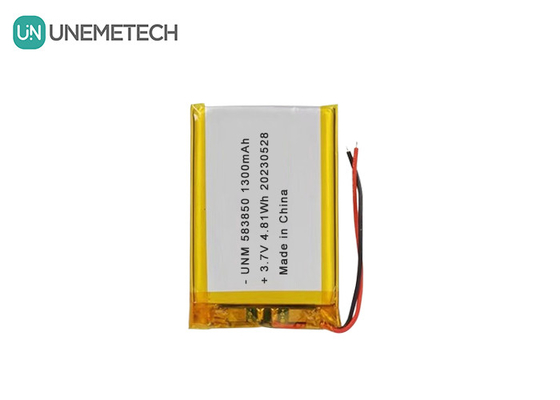 3.7V 1300mAh Batteria polimerica standard agli ioni di litio 583850 per prodotti elettronici