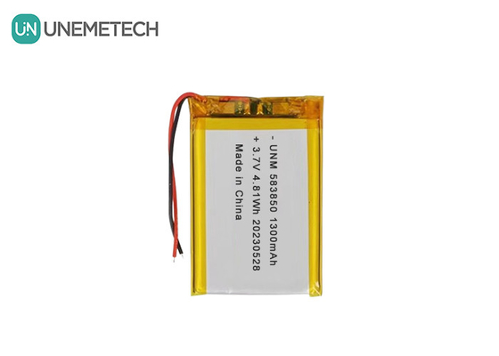 3.7V 1300mAh Batteria polimerica standard agli ioni di litio 583850 per prodotti elettronici