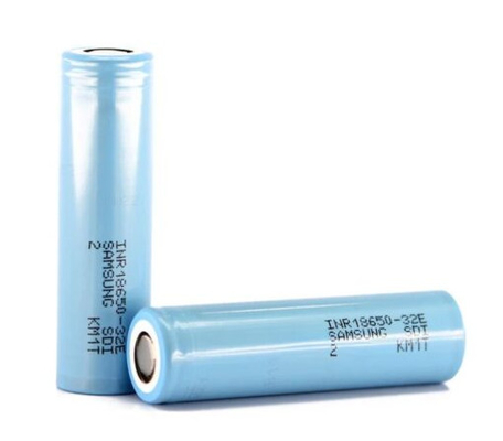 Samsung 32E 18650 3200mAh 6.4A Batteria 3.65V Cellula cilindrica agli ioni di litio INR18650-32E