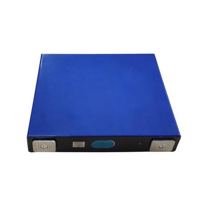 EVE LF50F 3.2V 50Ah Batteria LiFePO4 Cella a lunghi cicli Batteria Li-ion LFP prismatica